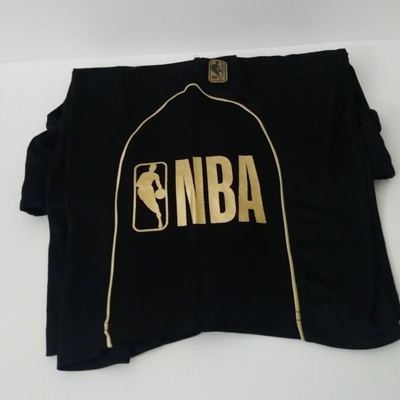 SOLD SOLD SOLD SOLD NBA Black w/Gold Logo Medium Short with 2 pockets - Picture 3 of 16